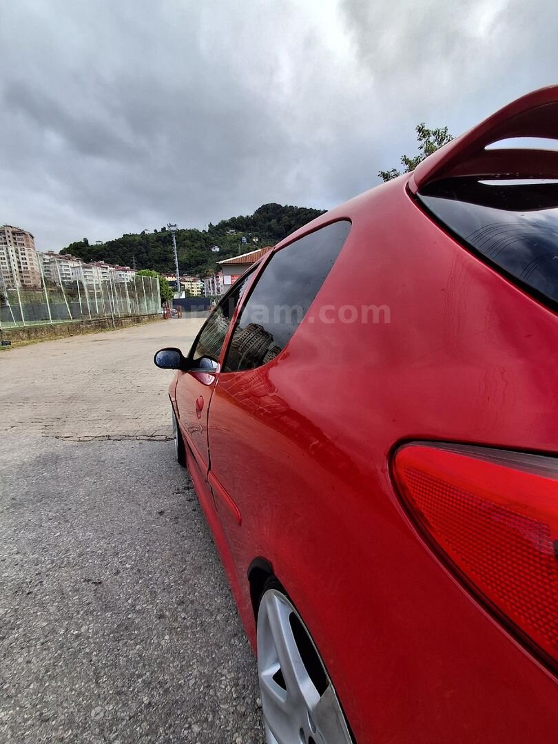 Sahibinden Peugeot 206 1.4 HDi Feline 2007 Model 279.000 km Kırmızı 4