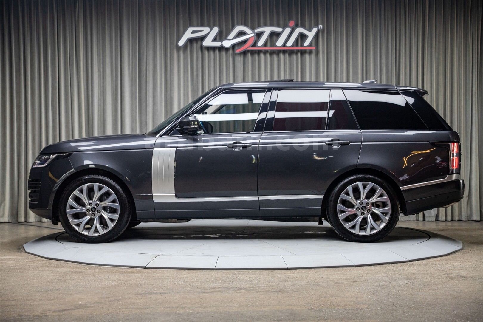 Galeriden Land Rover Range 4.0 Vogue 2021 Model İstanbul 42.350 km Gri 3