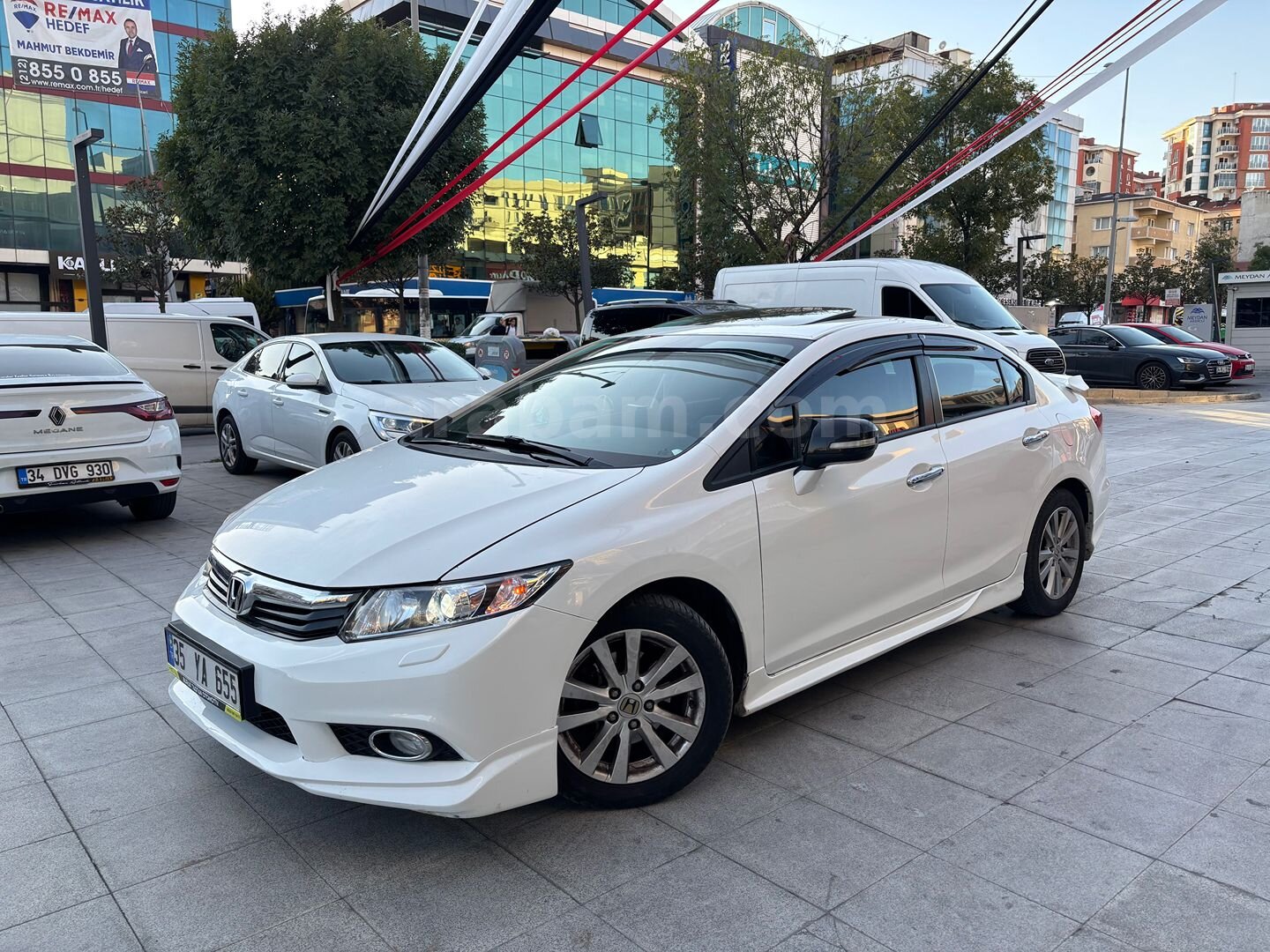 Sahibinden Honda Civic 1.6i VTEC Eco Elegance 2013 Model 3