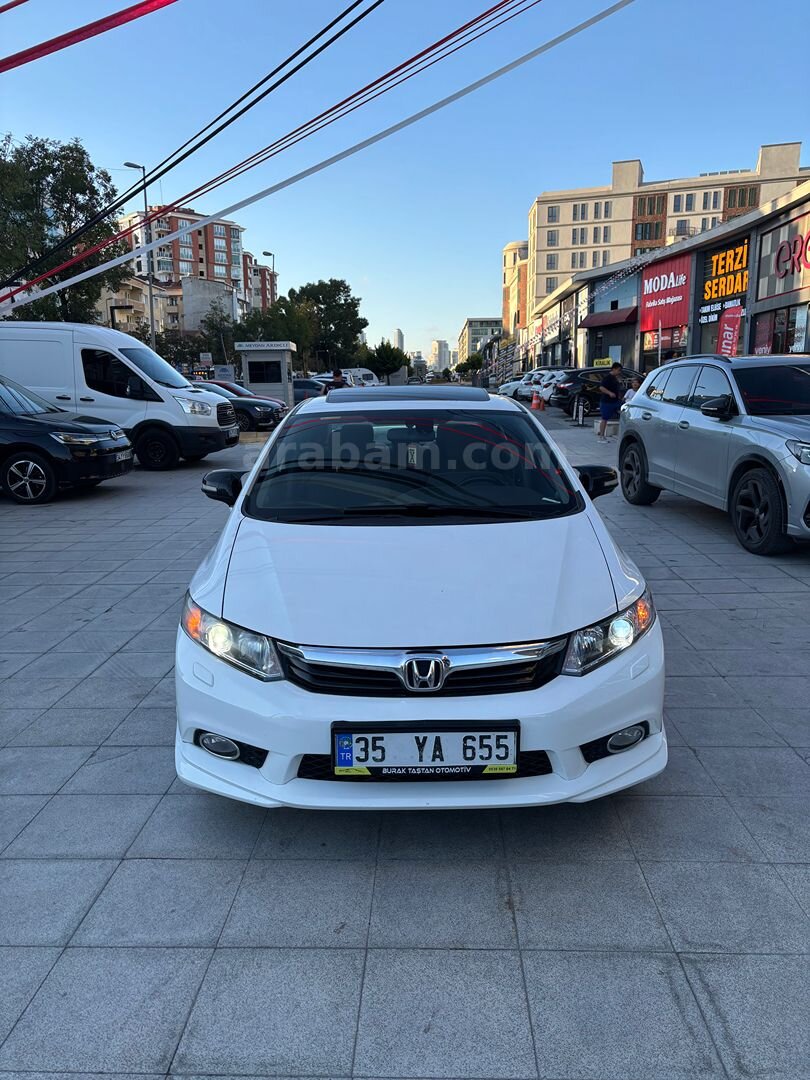 Sahibinden Honda Civic 1.6i VTEC Eco Elegance 2013 Model 4