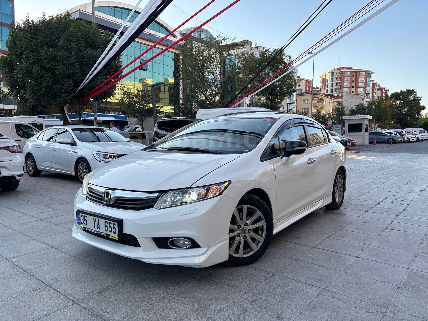 Sahibinden Honda Civic 1.6i VTEC Eco Elegance 2013 Model 2