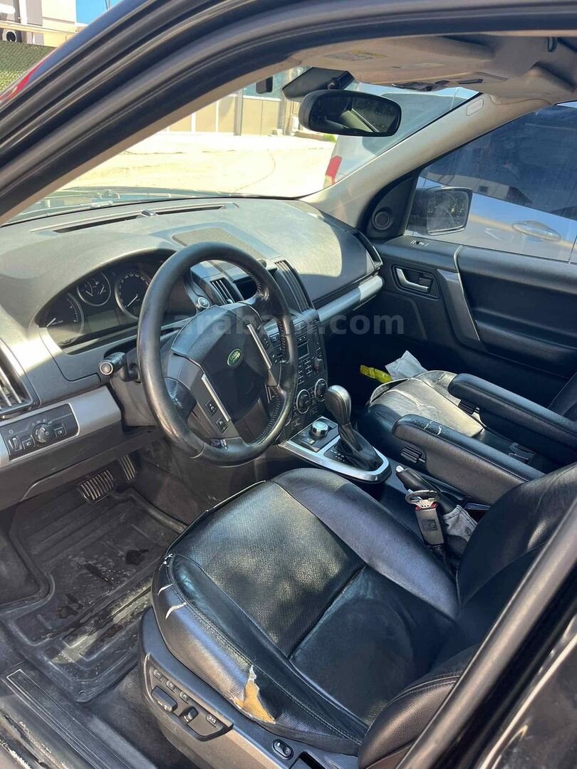 Sahibinden Land Rover Freelander II 2.2 TD4 HSE 2008 Model Ankara 305.000 km Siyah 4