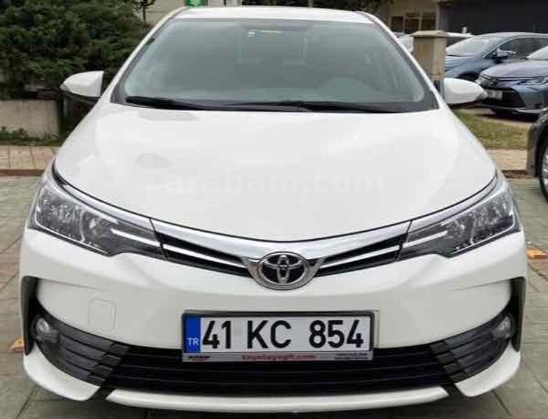 Sahibinden Toyota Corolla 1.4 D-4D Touch 2017 Model 1