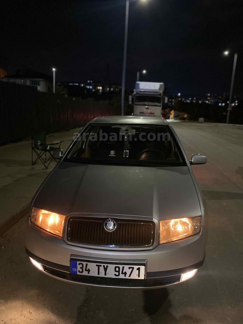 Sahibinden Skoda Fabia 1.4 Elegance 2002 Model Gri 2