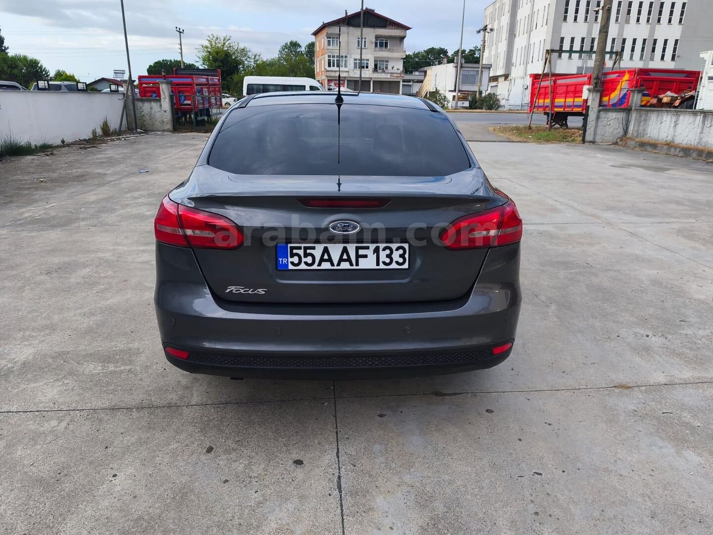 Sahibinden Ford Focus 1.5 TDCi Titanium 2015 Model 265.000 km Füme 4