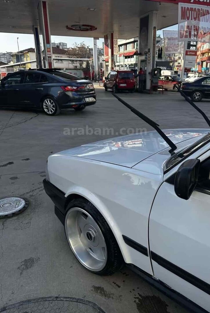 Sahibinden Tofaş Şahin 5 Vites 1992 Model Ankara 199.990 km Beyaz 4