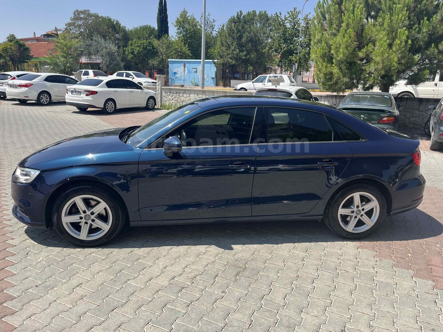 Sahibinden Audi A3 Sedan 1.0 TFSI Dynamic 2017 Model Ankara 156.000 km Lacivert 3
