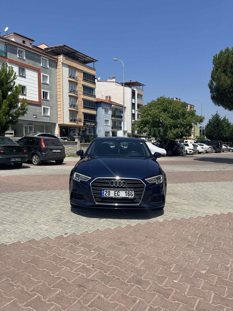 Sahibinden Audi A3 Sedan 1.0 TFSI Dynamic 2017 Model Ankara 156.000 km Lacivert 2