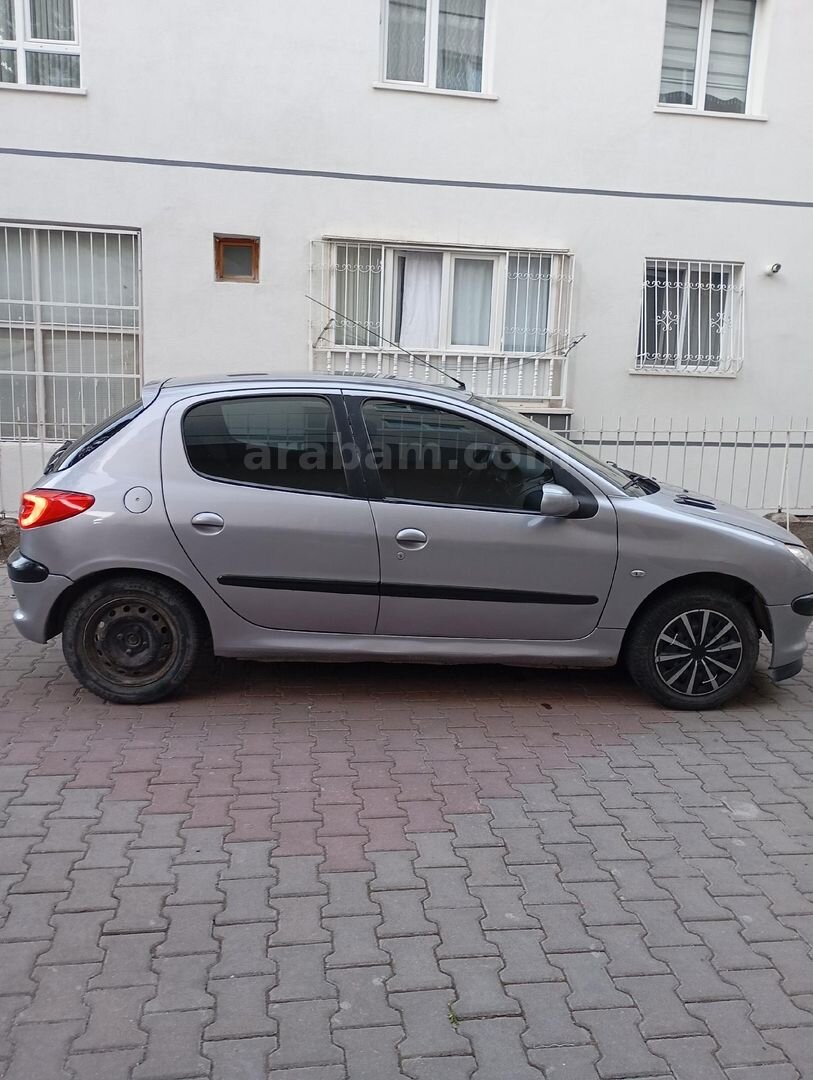 Sahibinden Peugeot 206 1.4 X-Line 2003 Model 4
