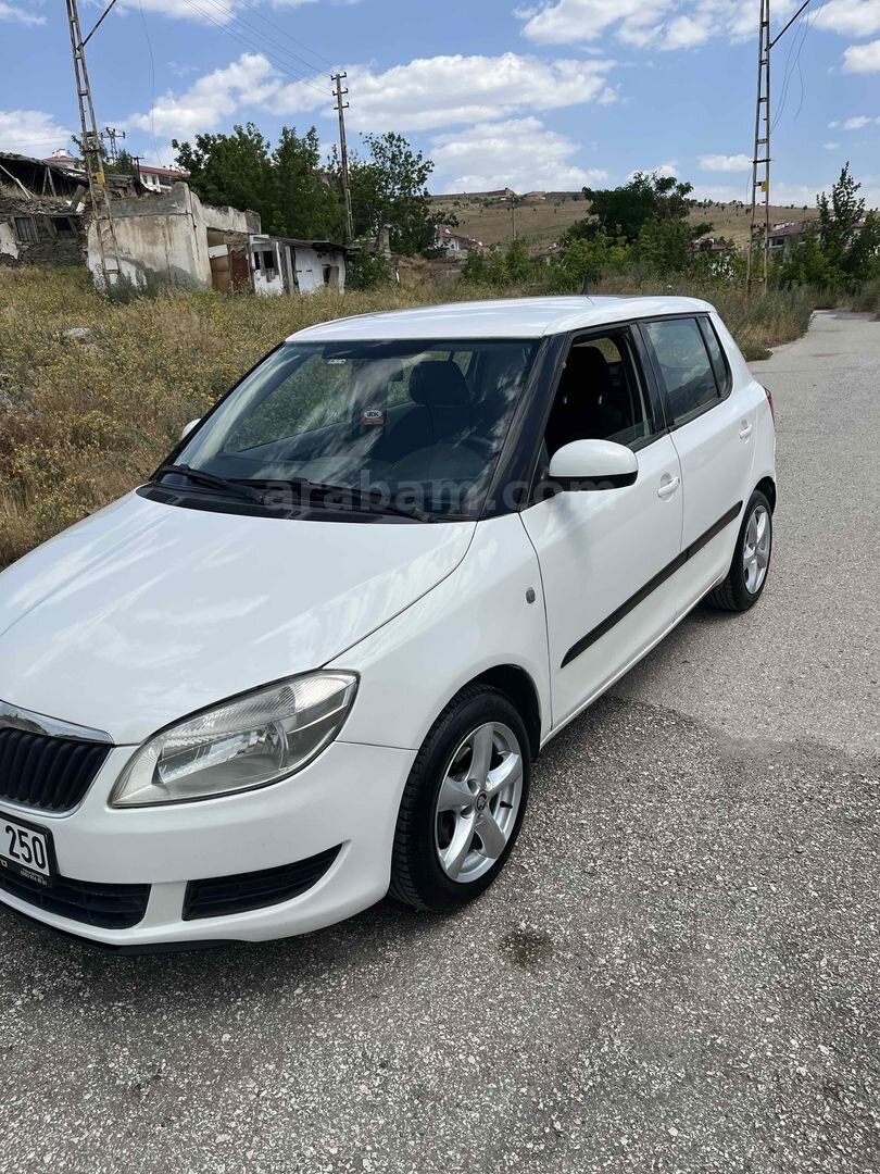 Sahibinden Skoda Fabia 1.2 Ambiente 2011 Model 7