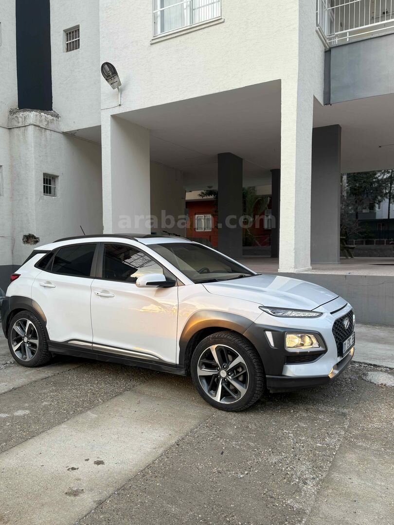 Sahibinden Hyundai Kona 1.6 CRDI Elite Smart 2020 Model Kars 102.000 km Beyaz 2