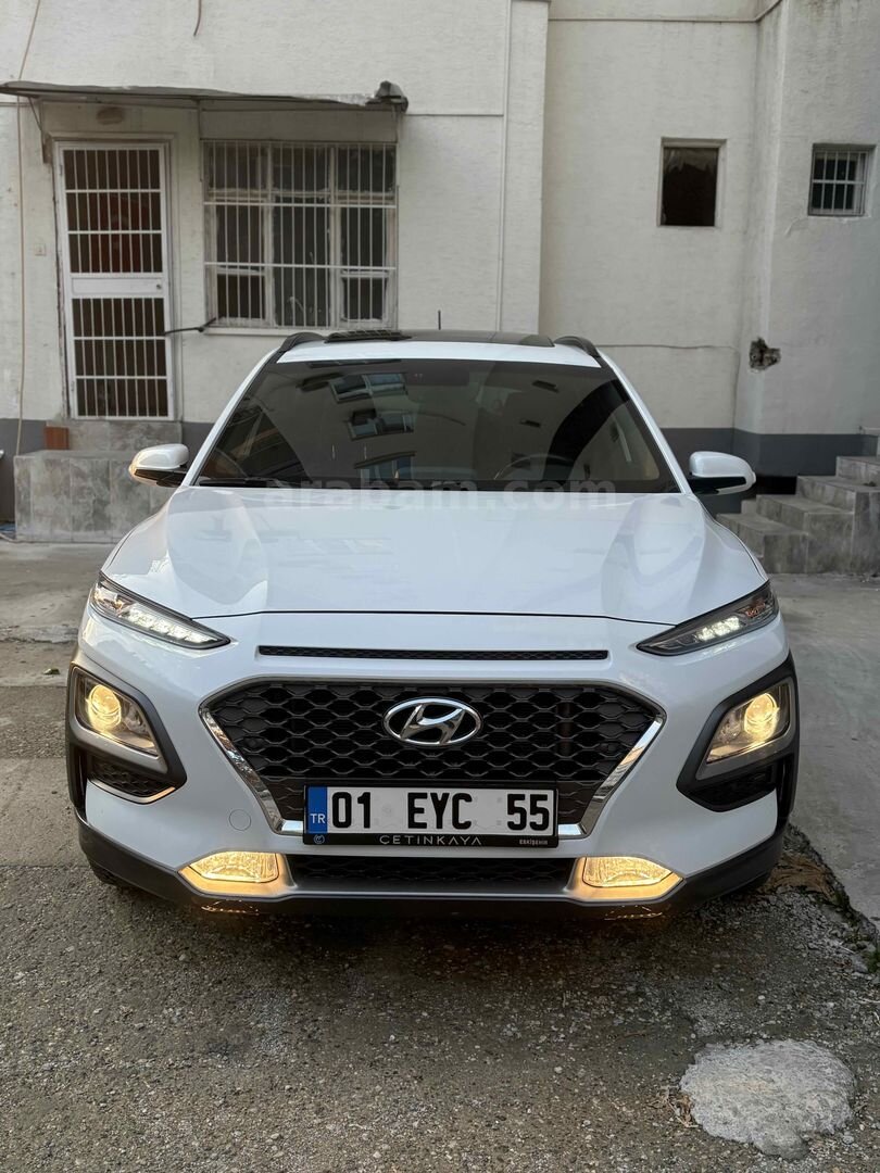 Sahibinden Hyundai Kona 1.6 CRDI Elite Smart 2020 Model Kars 102.000 km Beyaz 3