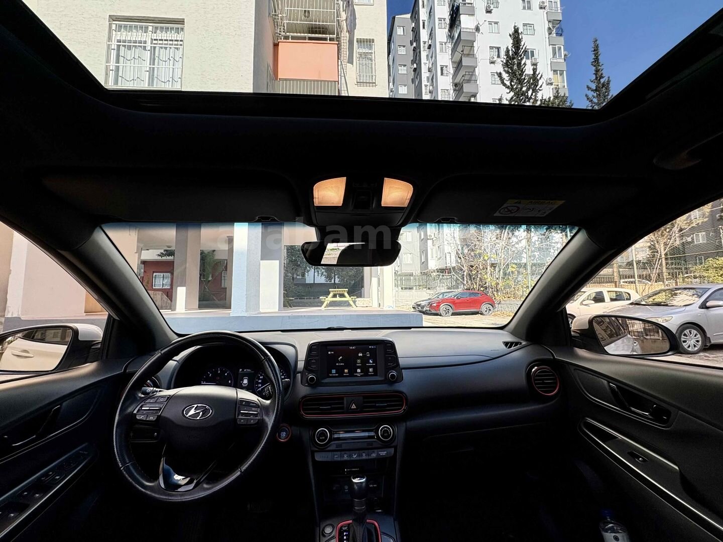 Sahibinden Hyundai Kona 1.6 CRDI Elite Smart 2020 Model Kars 102.000 km Beyaz 5