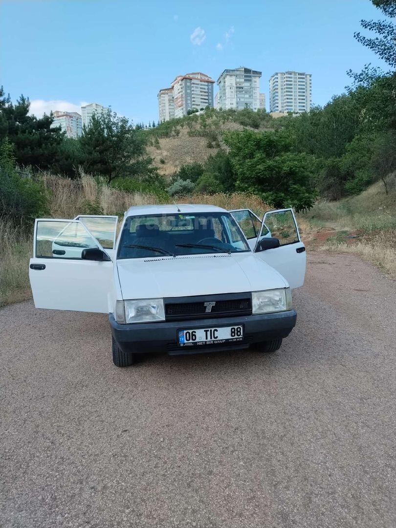 Sahibinden Tofaş Kartal 5 Vites 1989 Model Ankara 200.000 km Beyaz 4