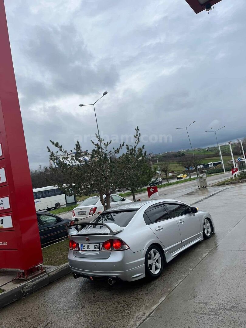 Sahibinden Honda Civic 1.6 Elegance 2008 Model 223.000 km Gri (Gümüş) 6