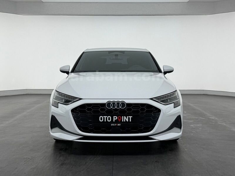 otomobil Audi A3 Sportback 35 TFSI Advanced