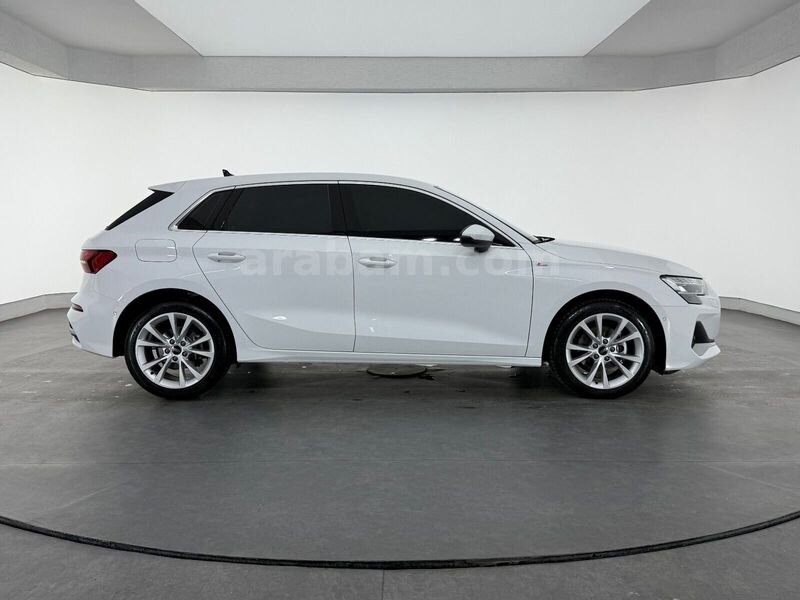 otomobil Audi A3 Sportback 35 TFSI Advanced 3