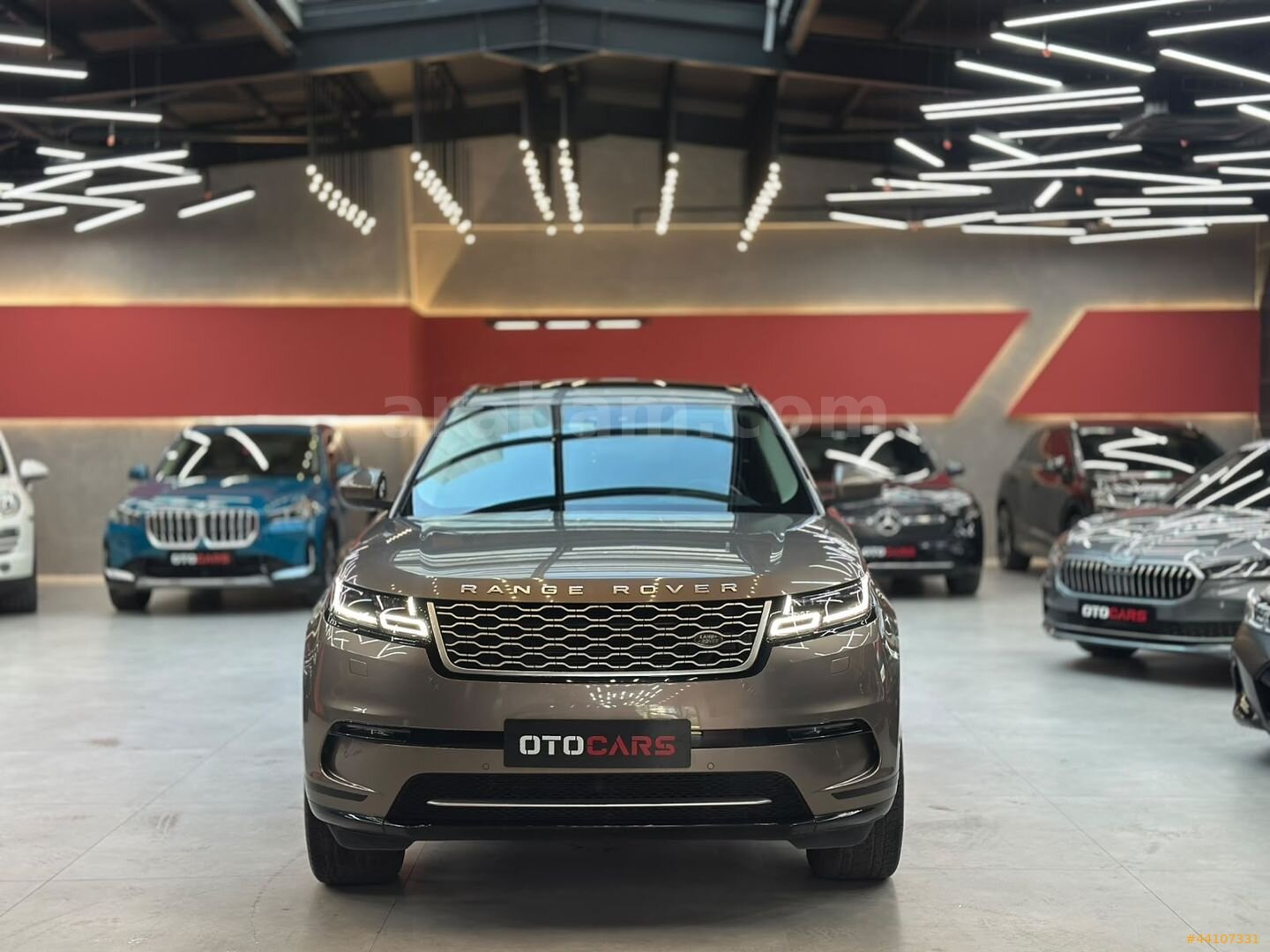 Galeriden Land Rover Range Velar 2.0 TD4 SE 2017 Model İstanbul 60.000 km Kahverengi 2