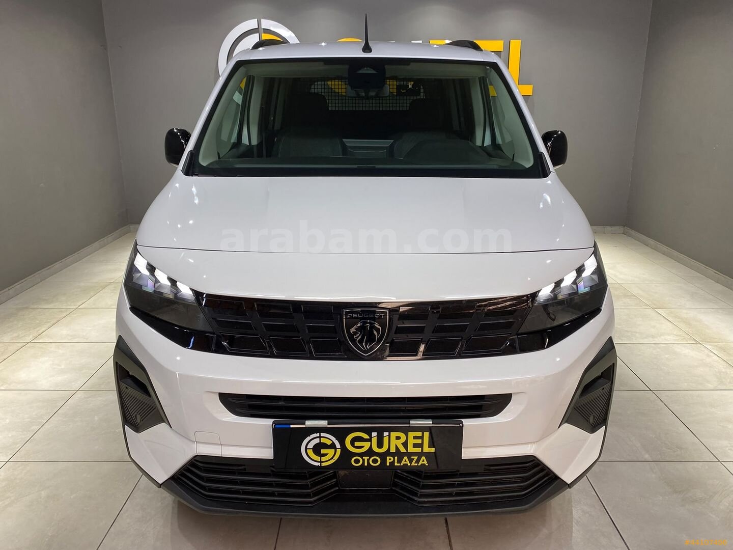 Galeriden Peugeot Rifter 1.5 BlueHDI Allure 2026 Model İzmir 12.608 km Beyaz 2