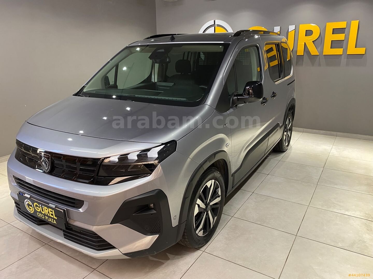 Galeriden Peugeot Rifter 1.5 BlueHDI GT 2026 Model İzmir 22.871 km Gri 3