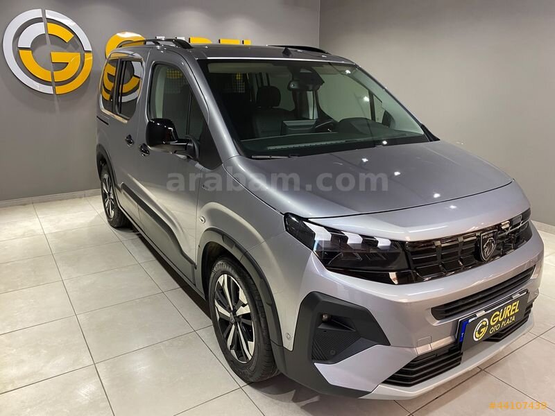 Galeriden Peugeot Rifter 1.5 BlueHDI GT 2026 Model İzmir 22.871 km Gri