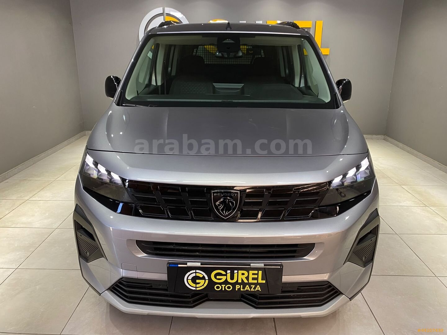 Galeriden Peugeot Rifter 1.5 BlueHDI GT 2026 Model İzmir 22.871 km Gri 2