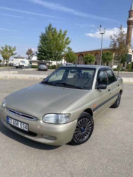 Sahibinden Ford Escort 1.6 CLX 1997 Model