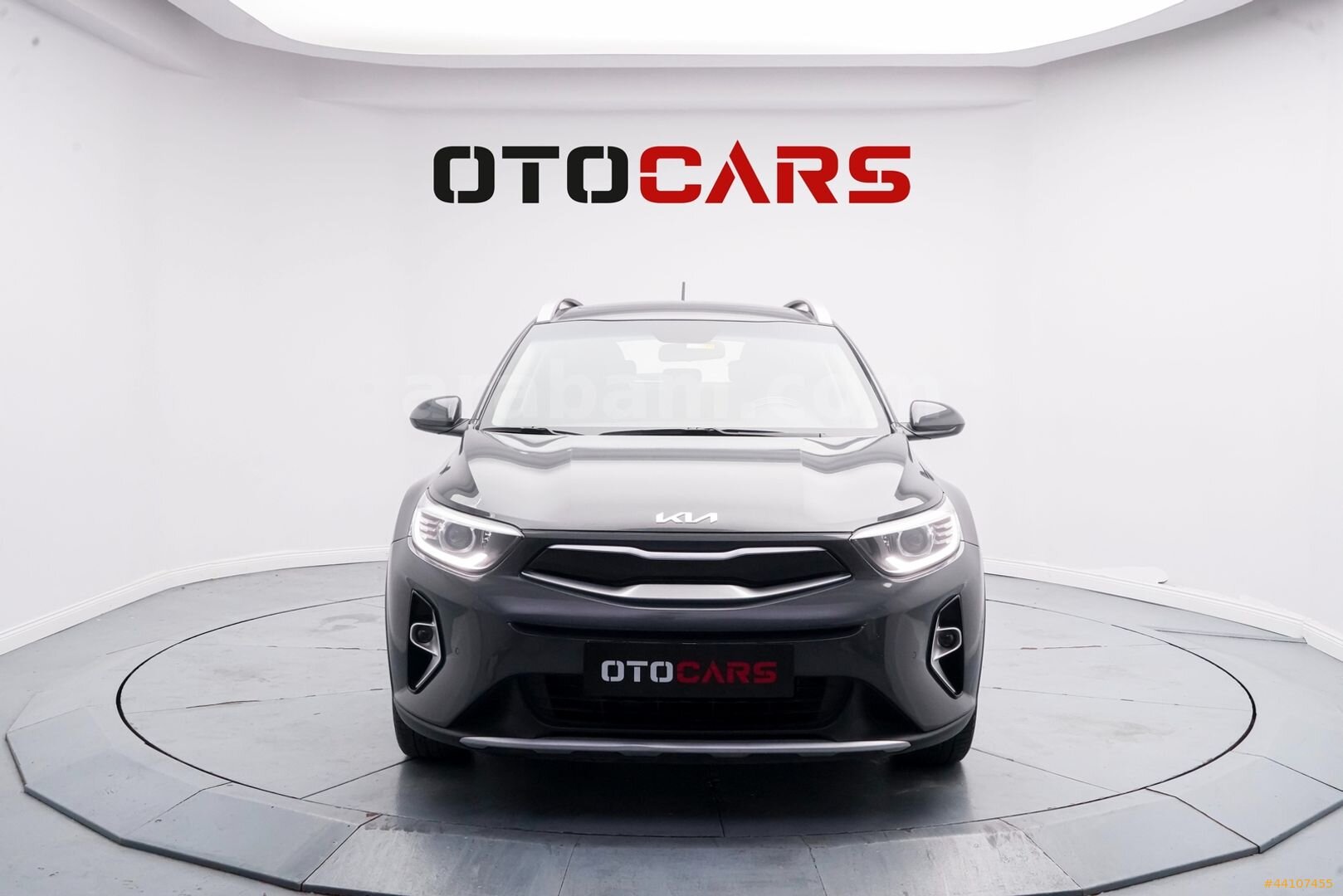 OTOCARS -78 BİN'DE 2022 KİA STONIC COOL 1.4 MPI CAM TAVAN HATASZ 2