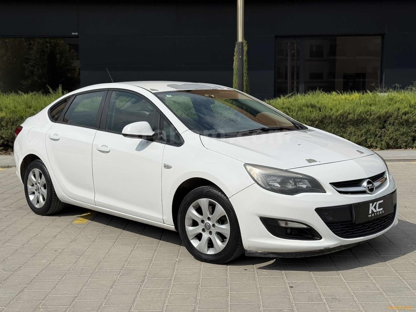 Galeriden Opel Astra 1.6 CDTI Design 2016 Model İzmir 234.000 KM