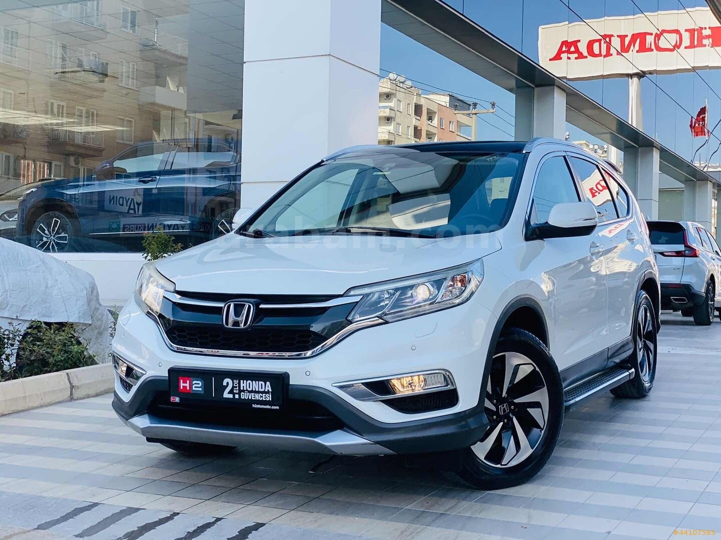 "H2'DEN"KREDİ KARTINA%0 FAİZ-2017 CR-V i-DTEC EXECUTIVE 4x4 ZF 7