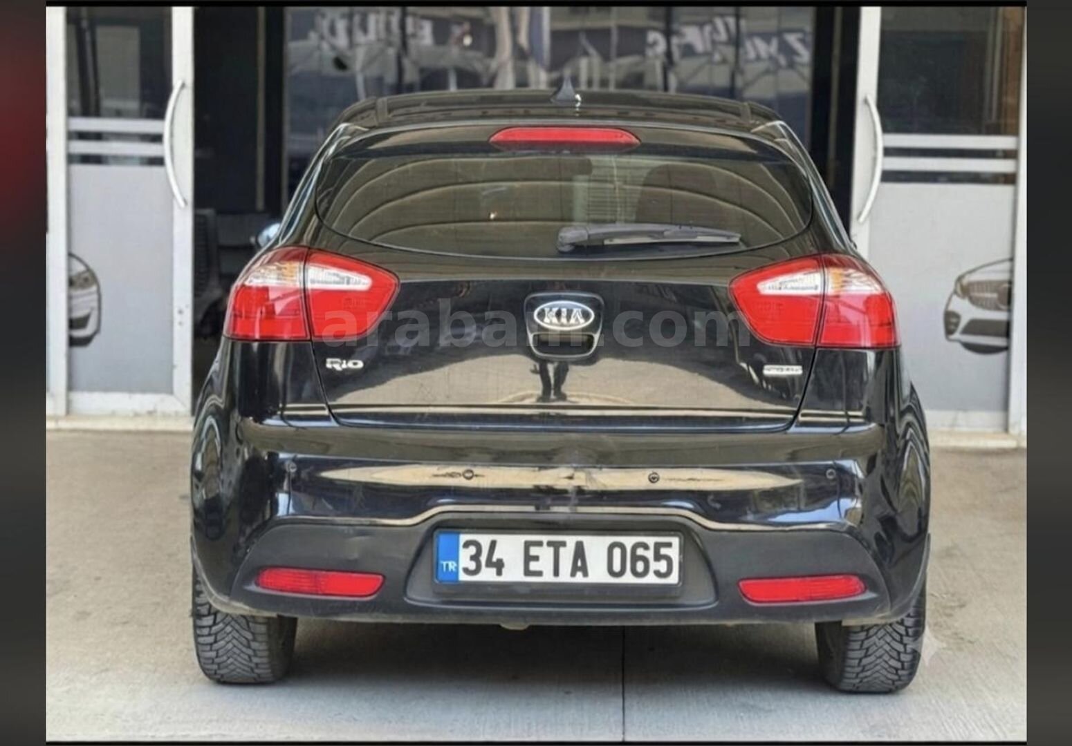Sahibinden Kia Rio 1.4 CRDi Fancy 2012 Model Batman 229.000 km Siyah 7