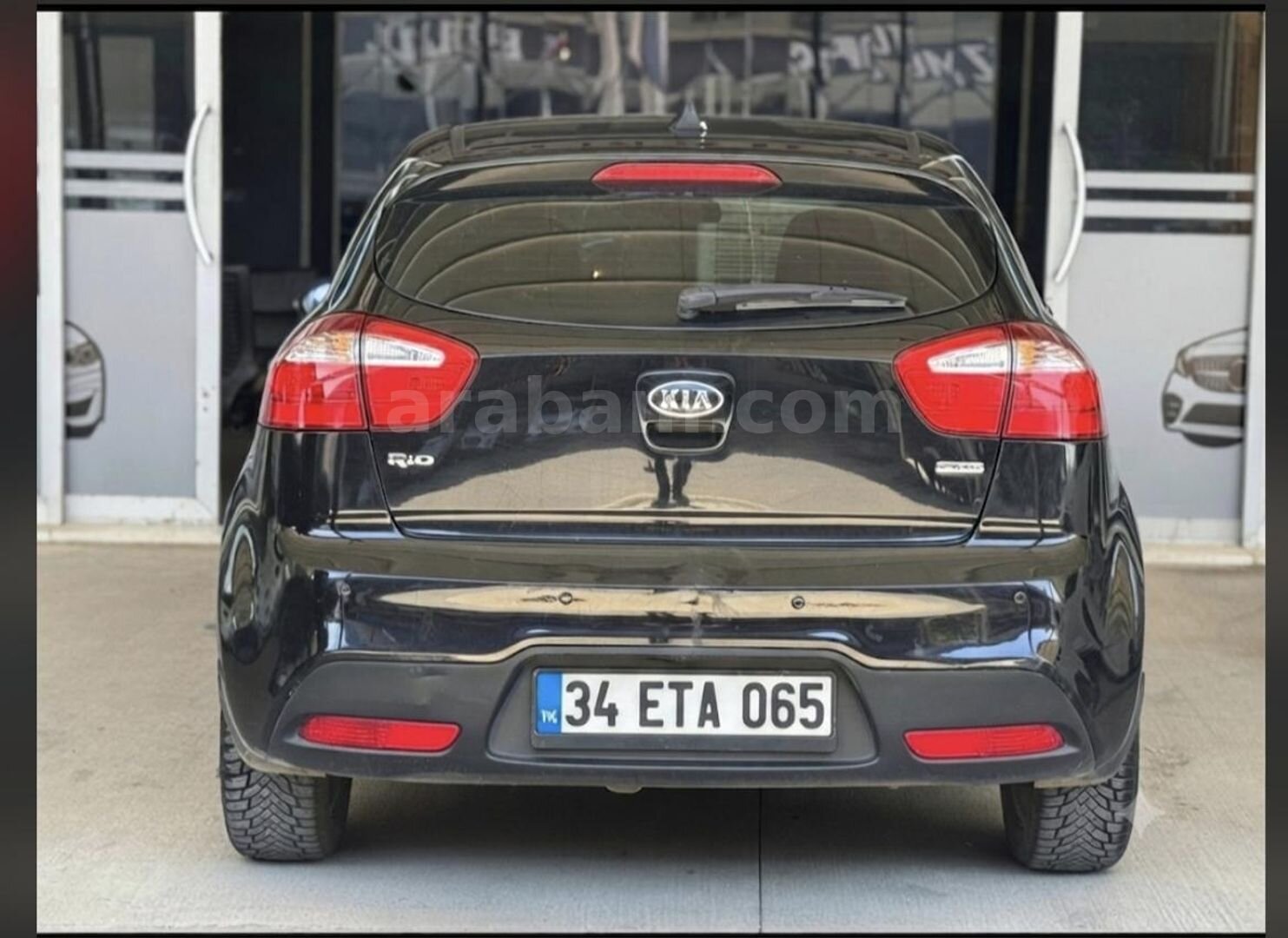 Sahibinden Kia Rio 1.4 CRDi Fancy 2012 Model Batman 229.000 km Siyah 3