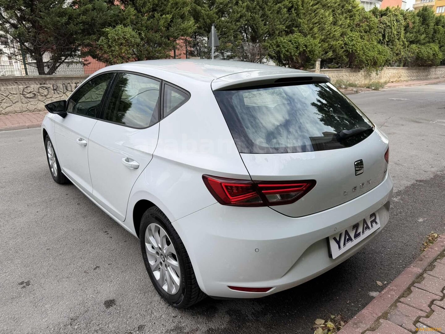 Galeriden Seat Leon 1.2 TSI Style 2016 Model Konya 80.800 km Beyaz 6