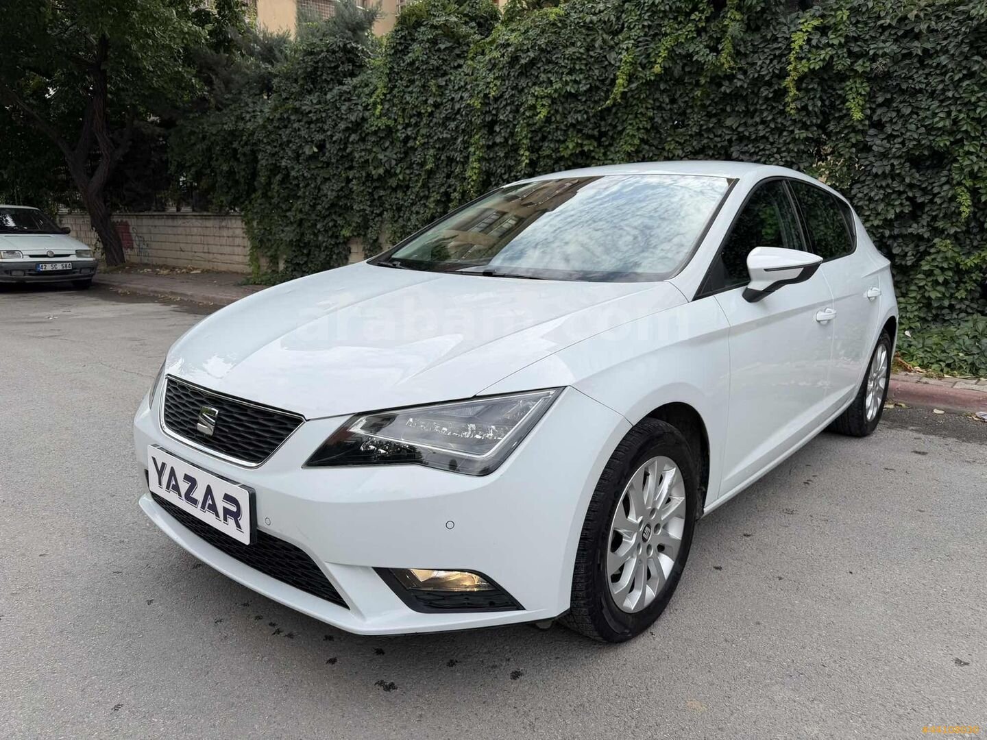 Galeriden Seat Leon 1.2 TSI Style 2016 Model Konya 80.800 km Beyaz 2