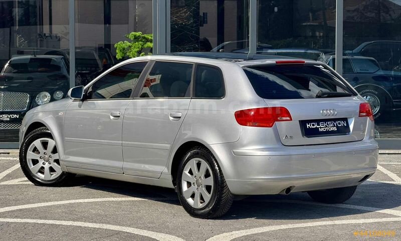 KOLEKSİYON MOTORS 68.000KM CAM TAVAN AUDİ A3 AMBİENTE OTOMATİK 4