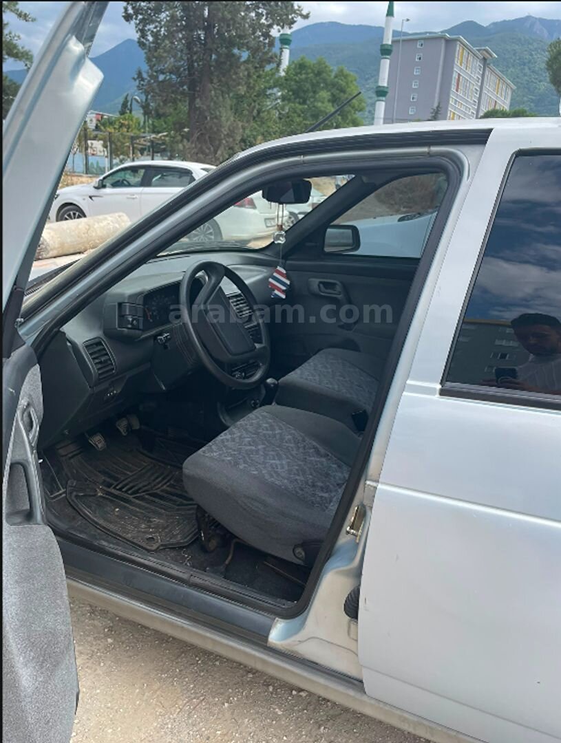 Sahibinden Lada Vega 1.6 2005 Model Bursa 169.500 km Gri 5