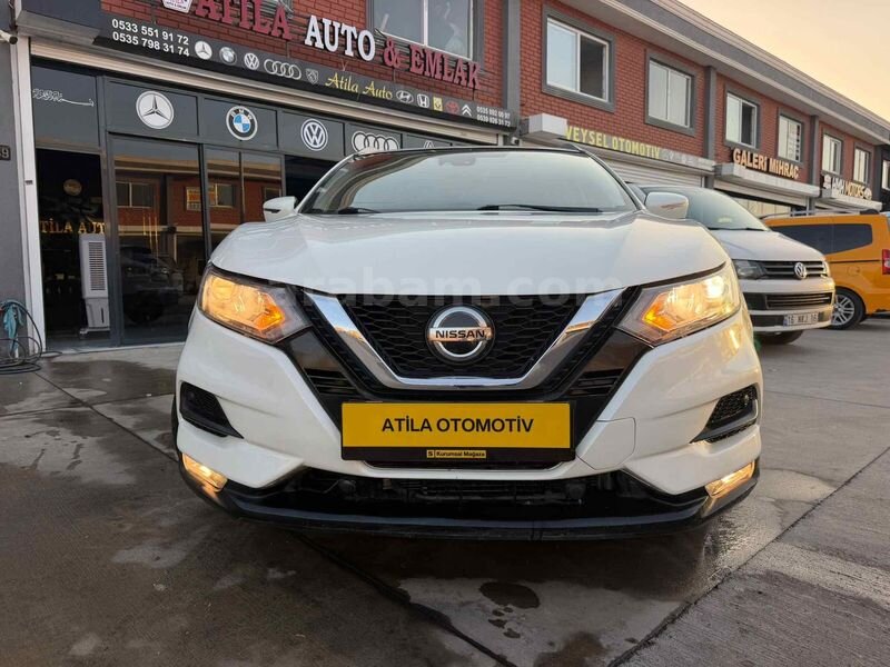 ATİLA OTOMOTIV'DEN 2018 OTOMOTİK ÇOK TEMİZ ARAÇ 1