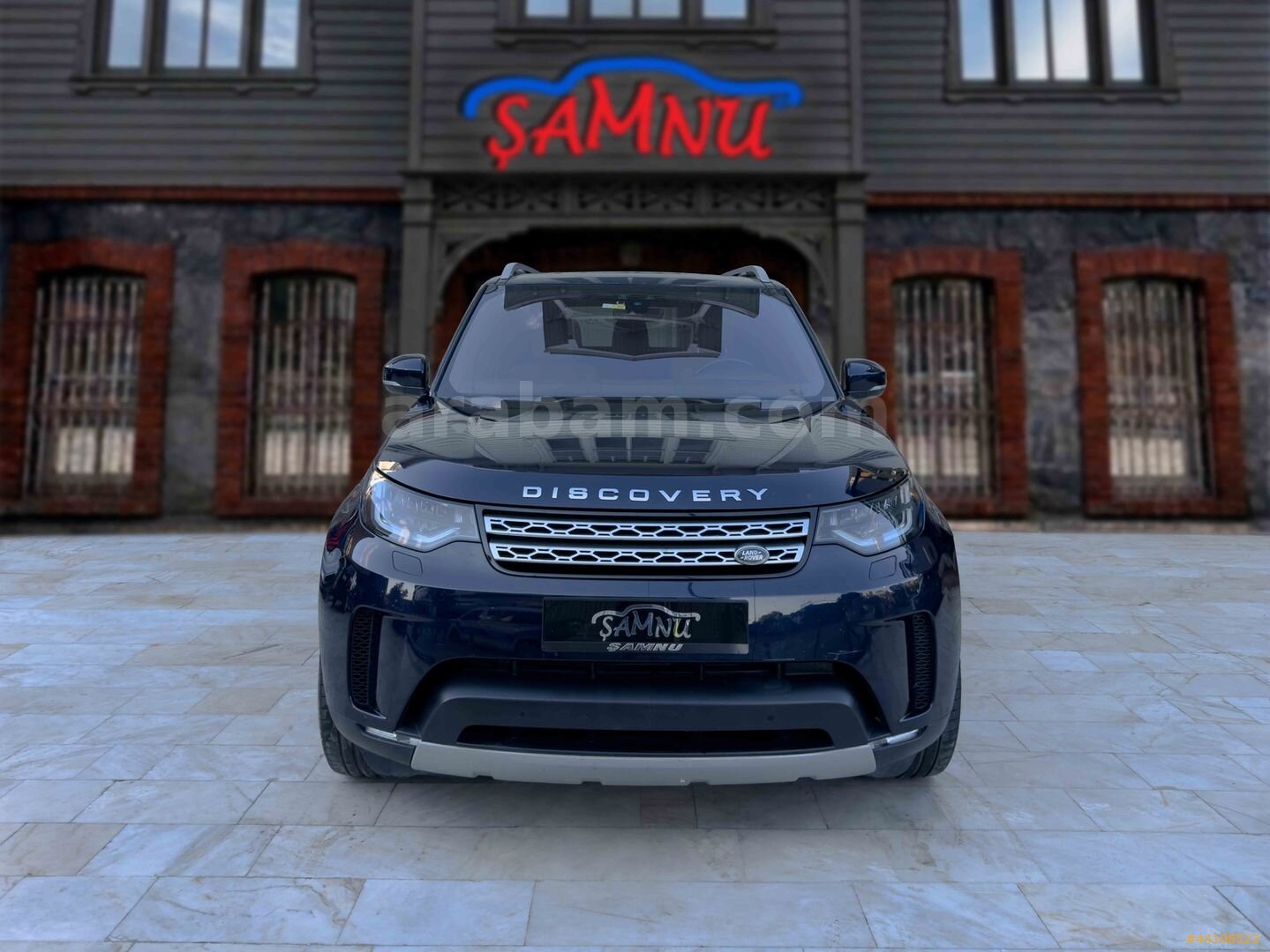 Galeriden Land Rover Discovery 2.0 SD4 HSE 2020 Model İstanbul 63.500 km Lacivert 1