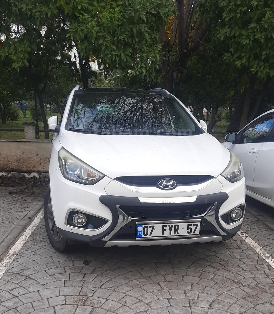 Sahibinden Hyundai ix35 1.6 GDI Elite 2014 Model Antalya 130.000 km Beyaz 1