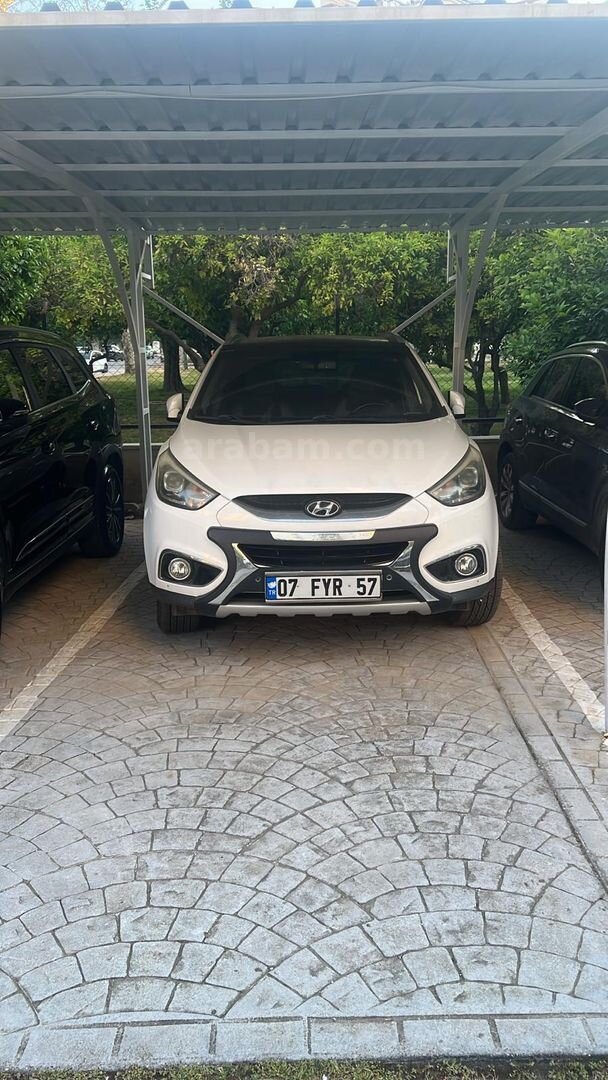 Sahibinden Hyundai ix35 1.6 GDI Elite 2014 Model Antalya 130.000 km Beyaz 2