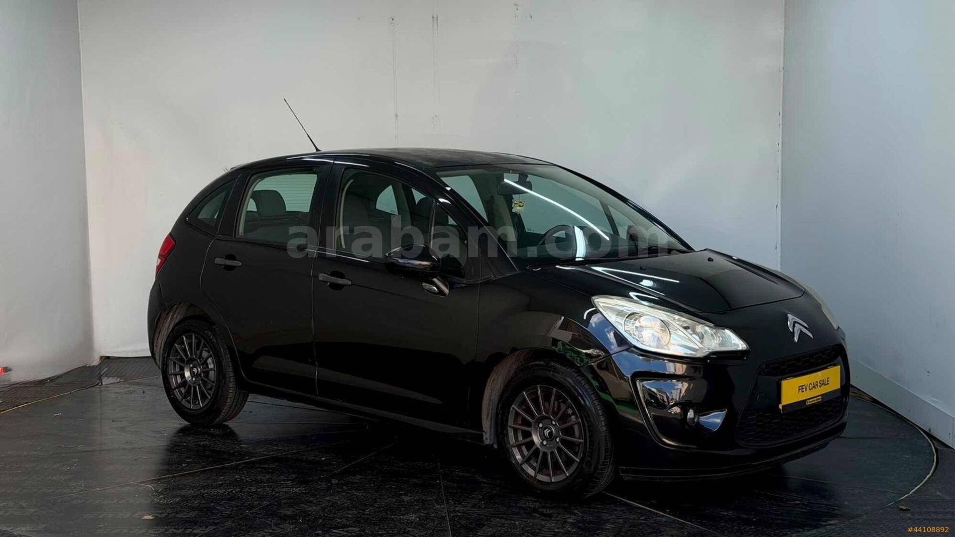 Galeriden Citroen C3 1.4 HDi Attraction 2010 Model İstanbul 225.000 km Siyah 4