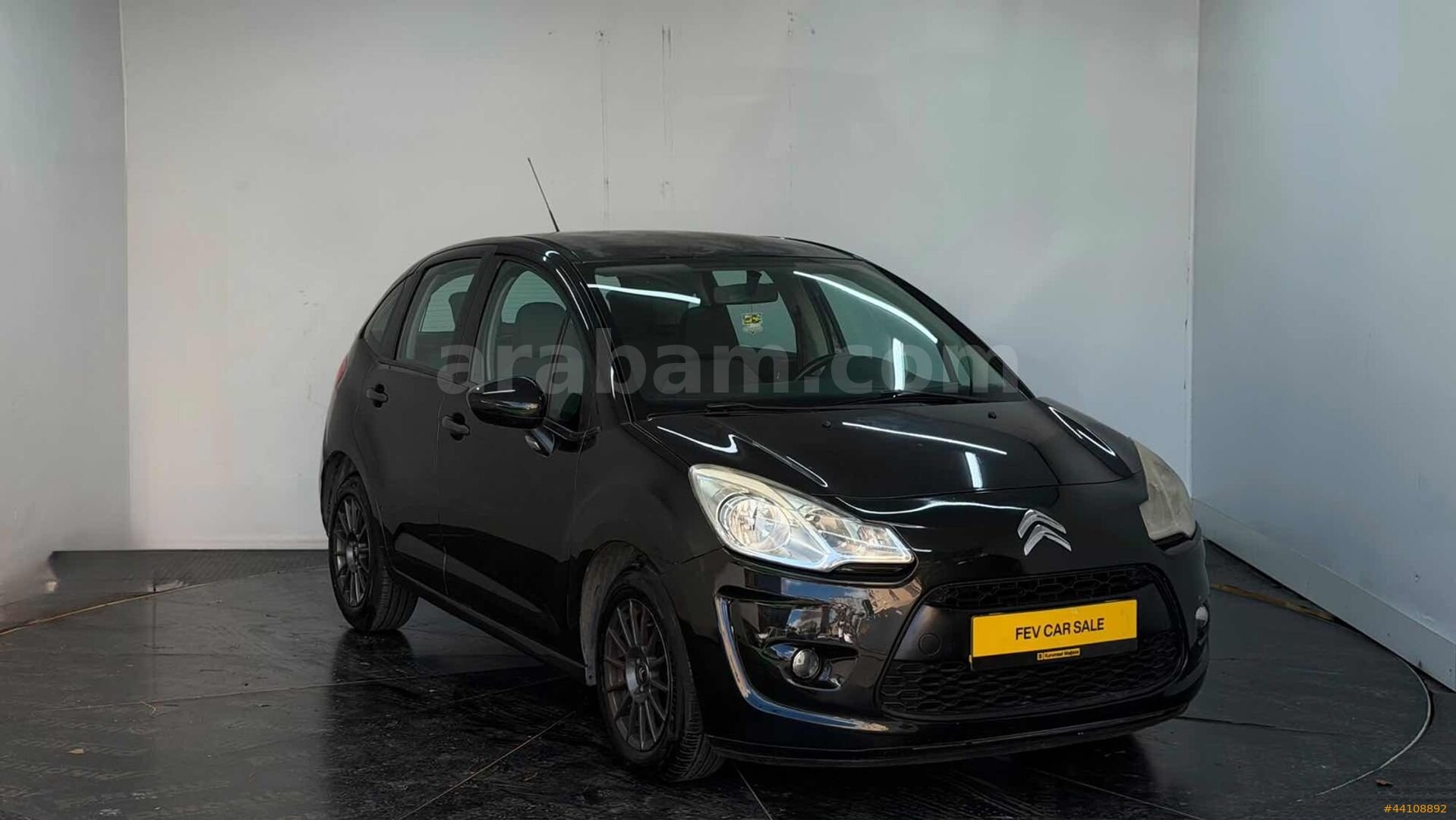 Galeriden Citroen C3 1.4 HDi Attraction 2010 Model İstanbul 225.000 km Siyah 3