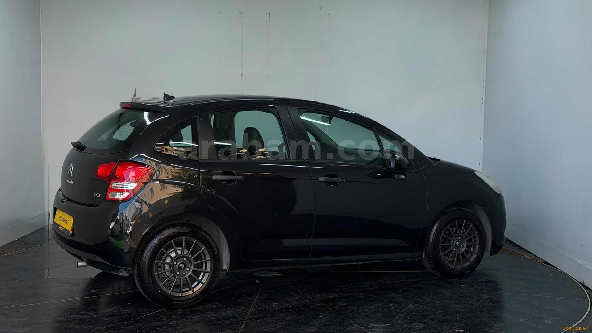 Galeriden Citroen C3 1.4 HDi Attraction 2010 Model İstanbul 225.000 km Siyah 6