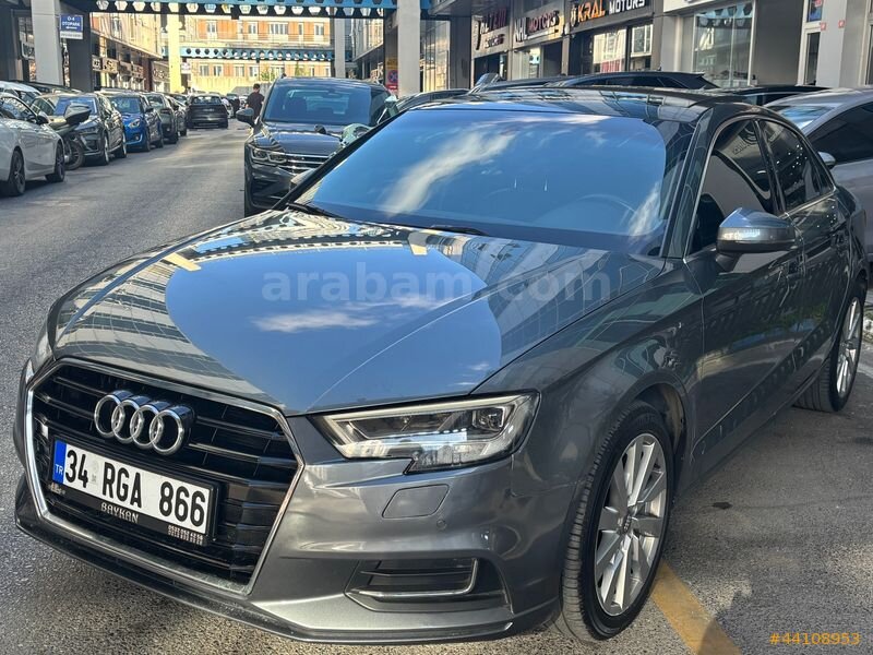 ERDEMLER'DEN 2018 AUDİ A3 DESİGN LİNE 1.6TDİ 116HP SUNROOF 7