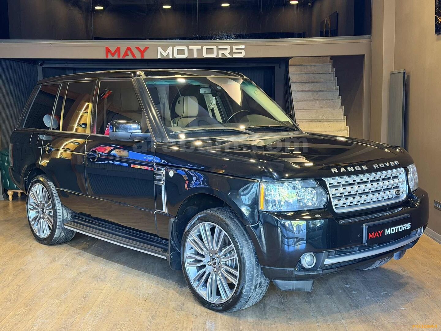 Galeriden Land Rover Range 3.6 TDV8 Vogue 2010 Model İstanbul 320.000 km Siyah 2
