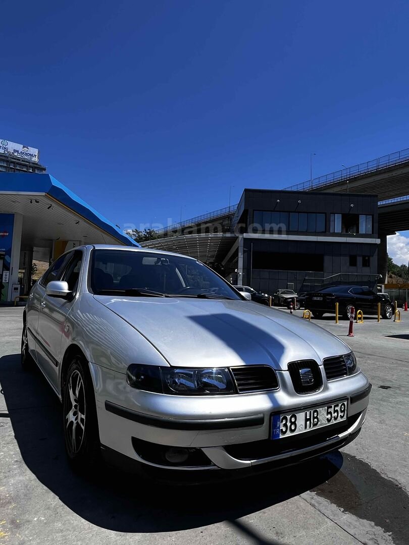 Sahibinden Seat Leon 1.6 Stella 2002 Model İstanbul 380.000 km Gri 2
