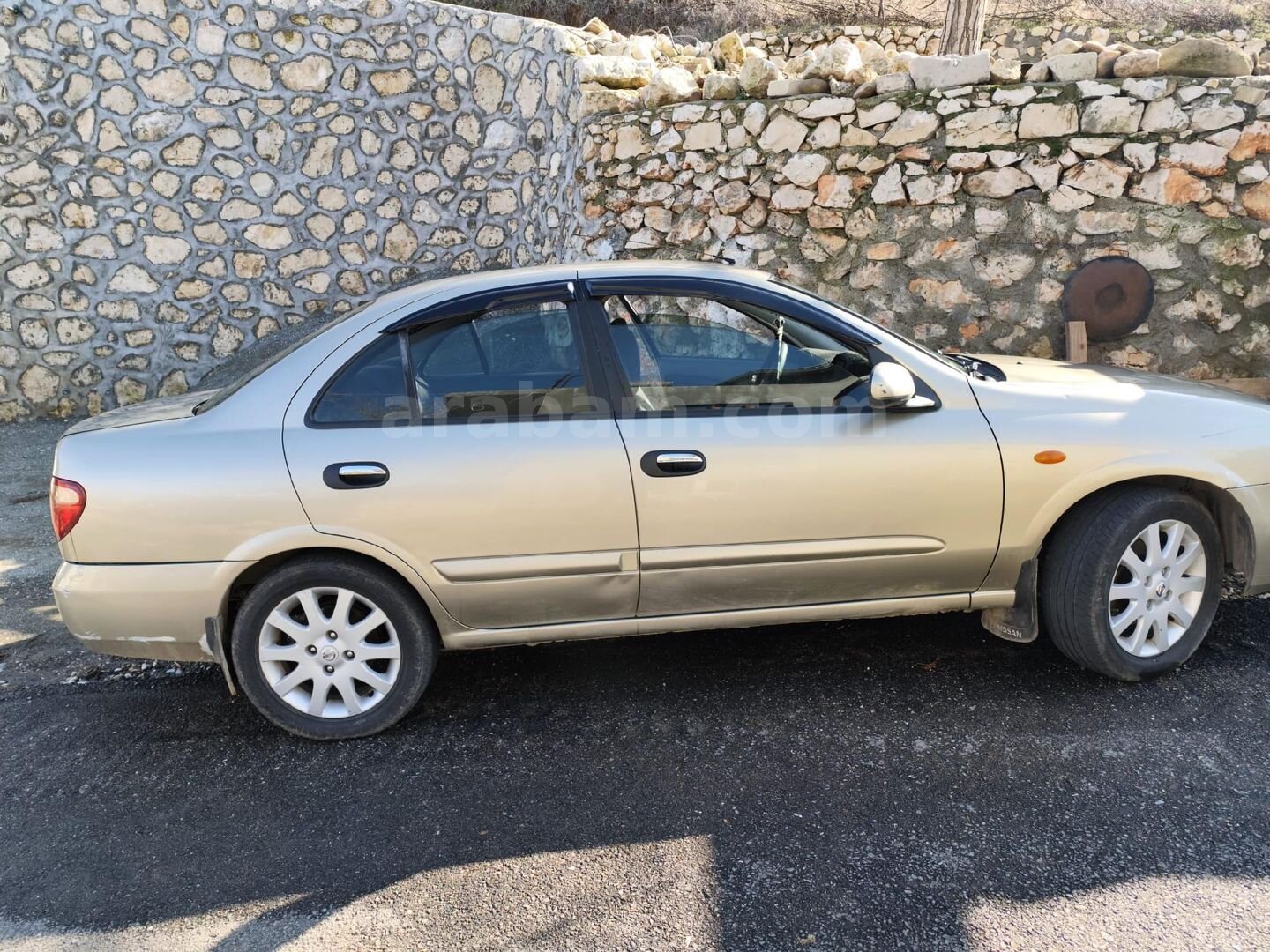 Sahibinden Nissan Almera 1.5 Tekna 2005 Model Adıyaman 170.000 km Şampanya 3