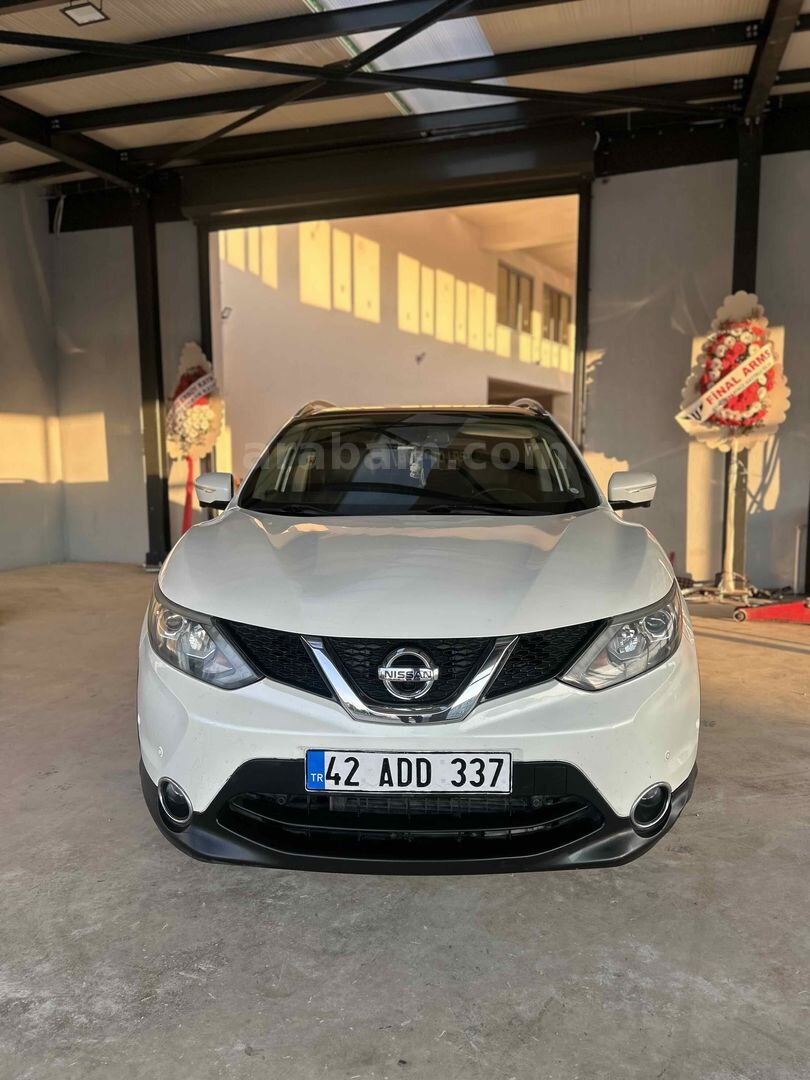 Sahibinden Hatasız Nissan Qashqai 1.5 dCi Platinum Premium Pack 2014 Model 6