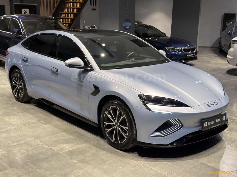 Galeriden BYD Seal Design 2025 Model Bursa 9.000 km Mavi
