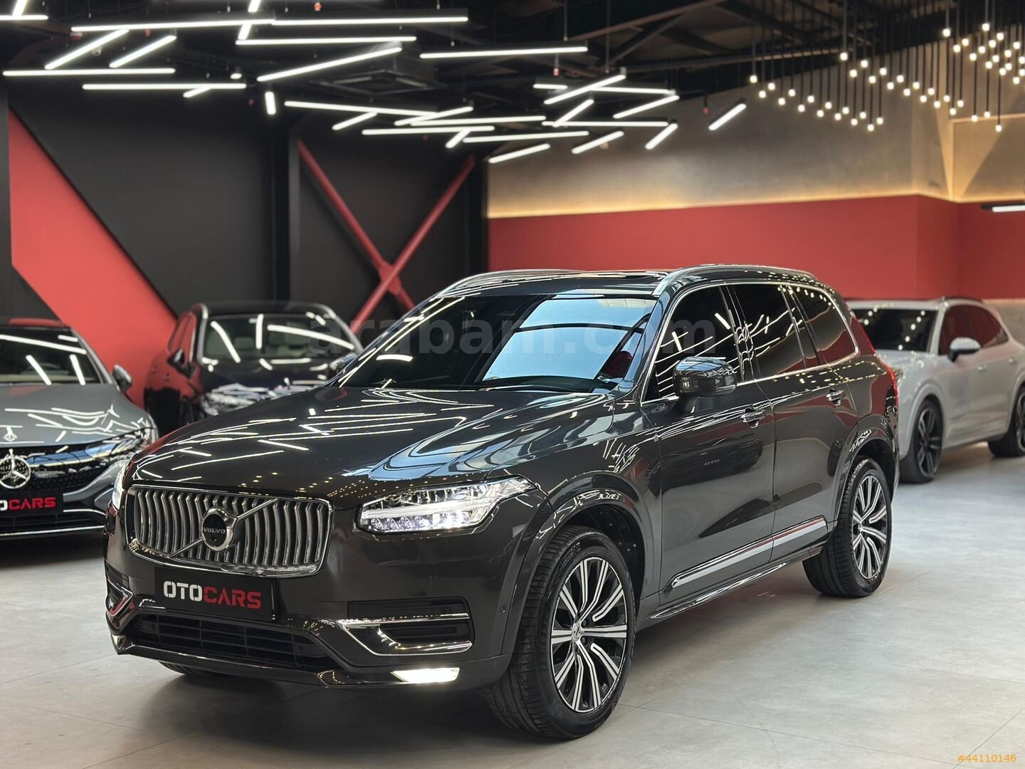 OTOCARS - 152 BİN'DE XC90 PLUS BRİGHT AİRMATIC CAM TAVAN HATASZ 3